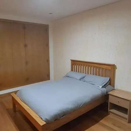 فيلة Lugar De Levides *